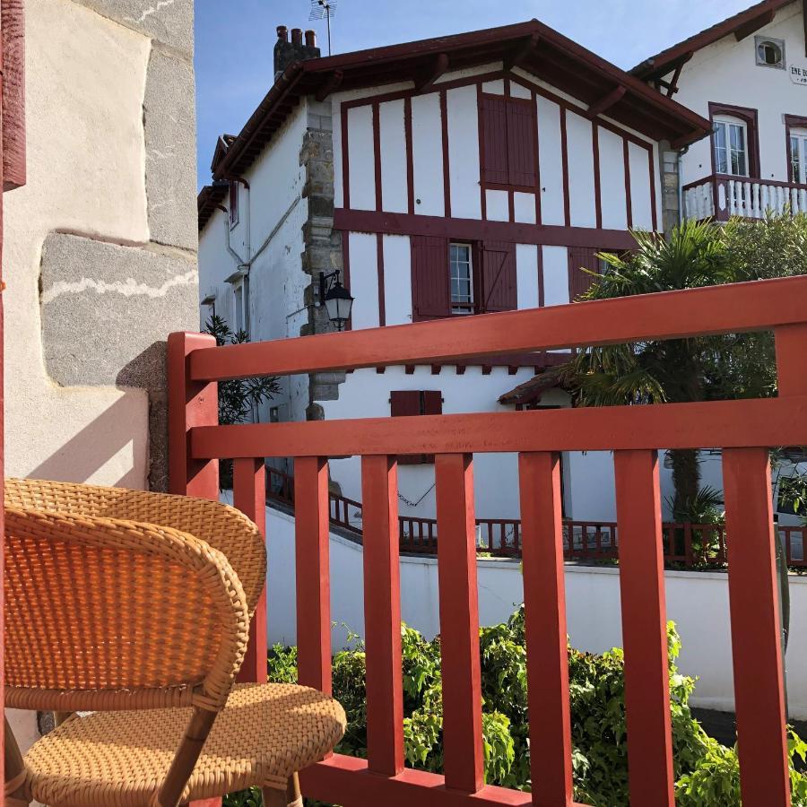 Hotel Ursula Cambo-les-Bains Bagian luar foto
