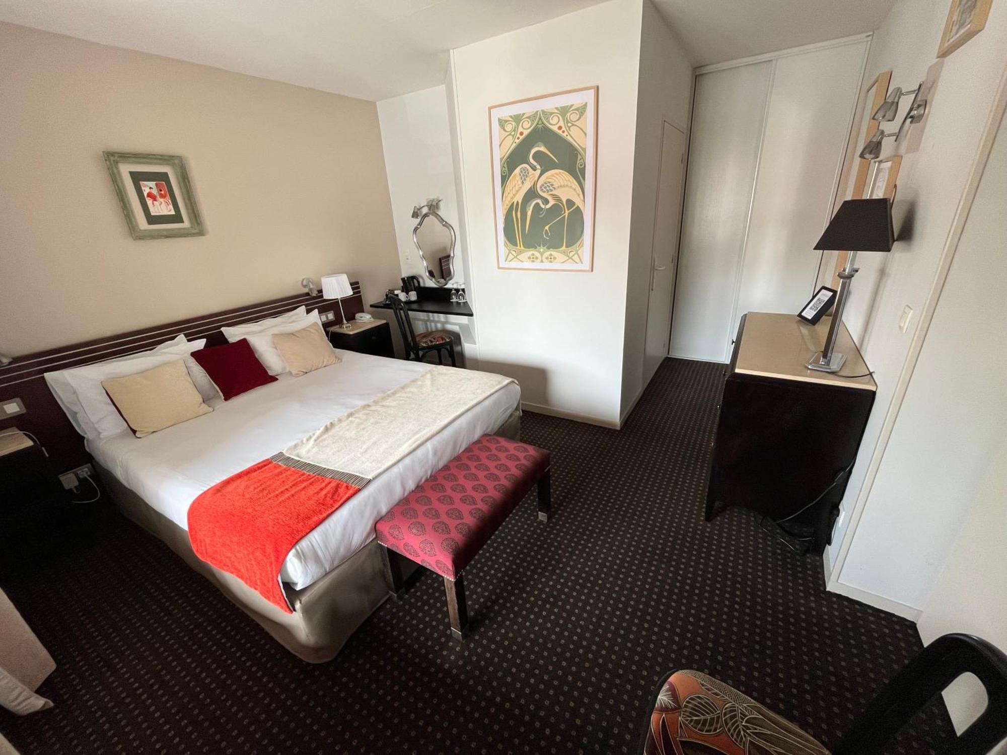 Hotel Ursula Cambo-les-Bains Bagian luar foto