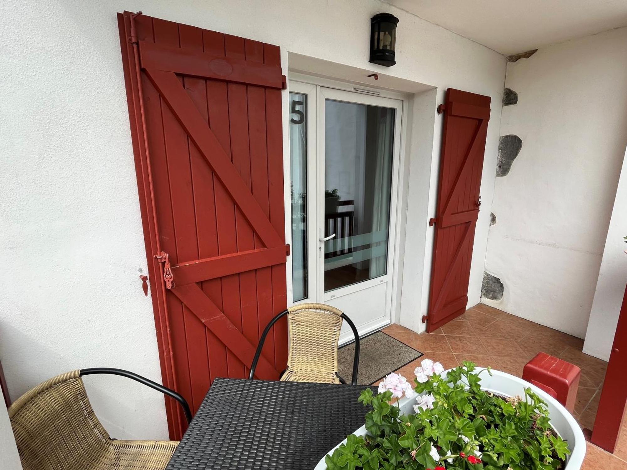 Hotel Ursula Cambo-les-Bains Bagian luar foto