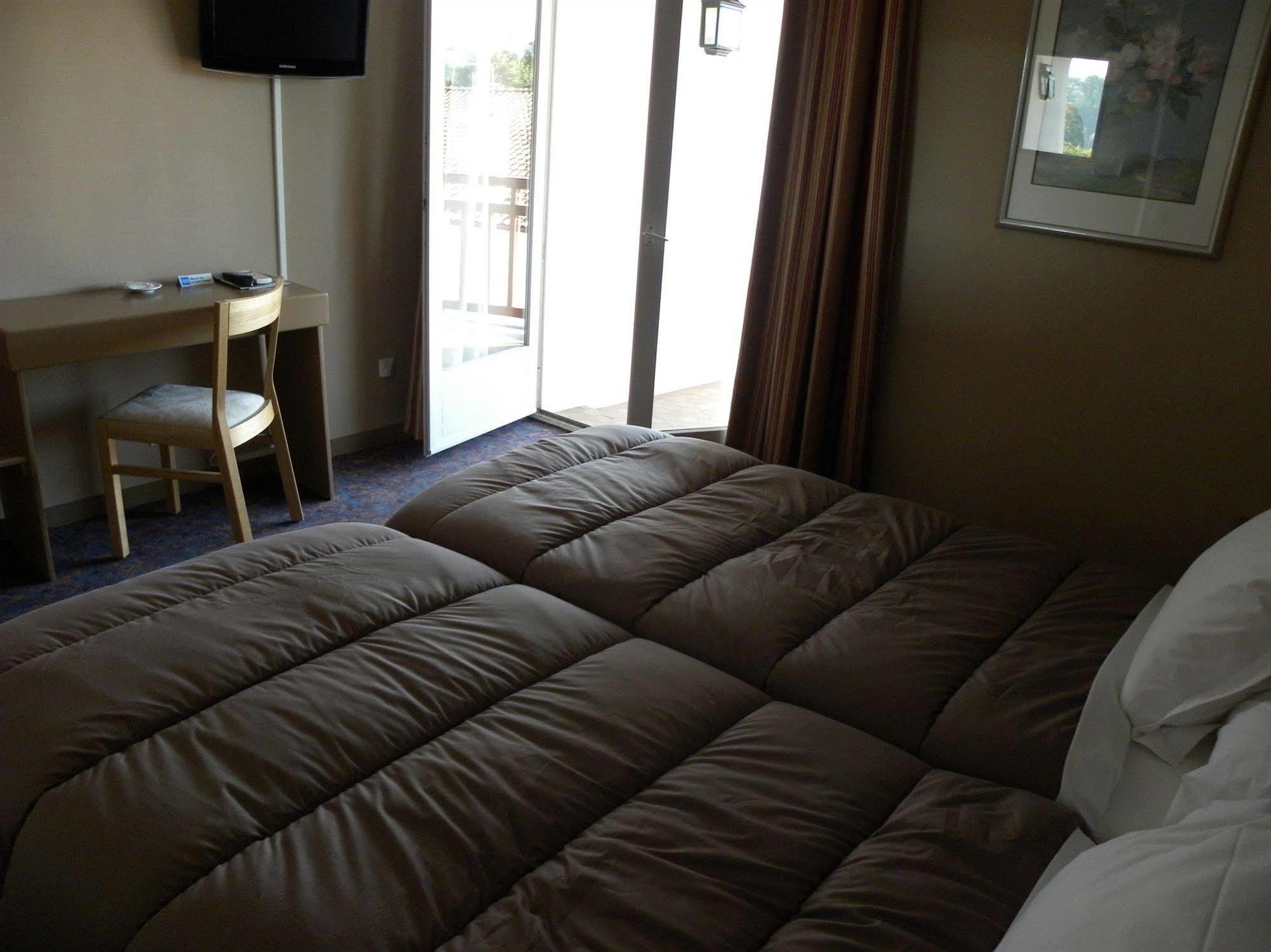 Hotel Ursula Cambo-les-Bains Bagian luar foto