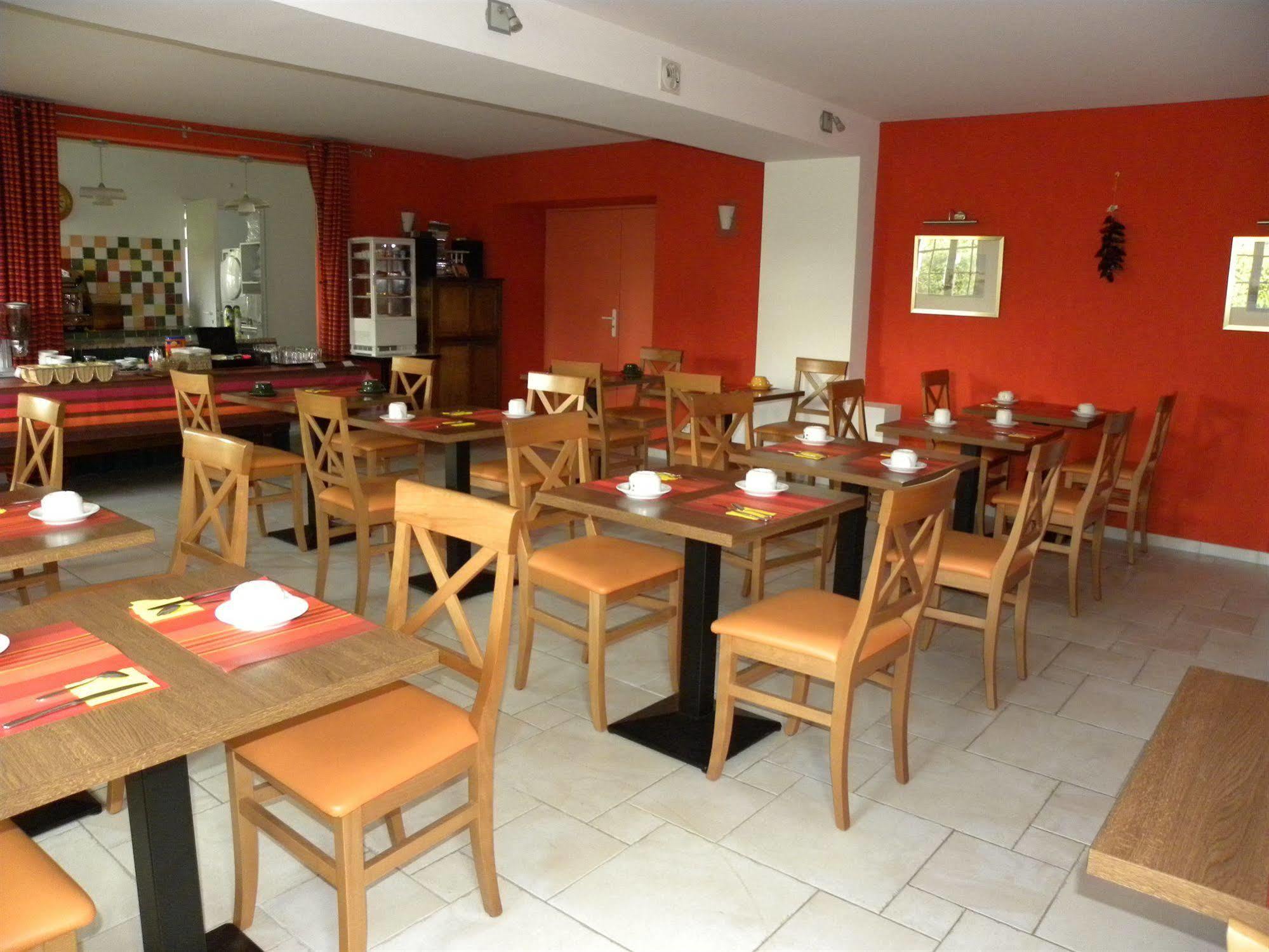 Hotel Ursula Cambo-les-Bains Bagian luar foto